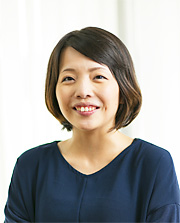 神野 彩香(じんの あやか)